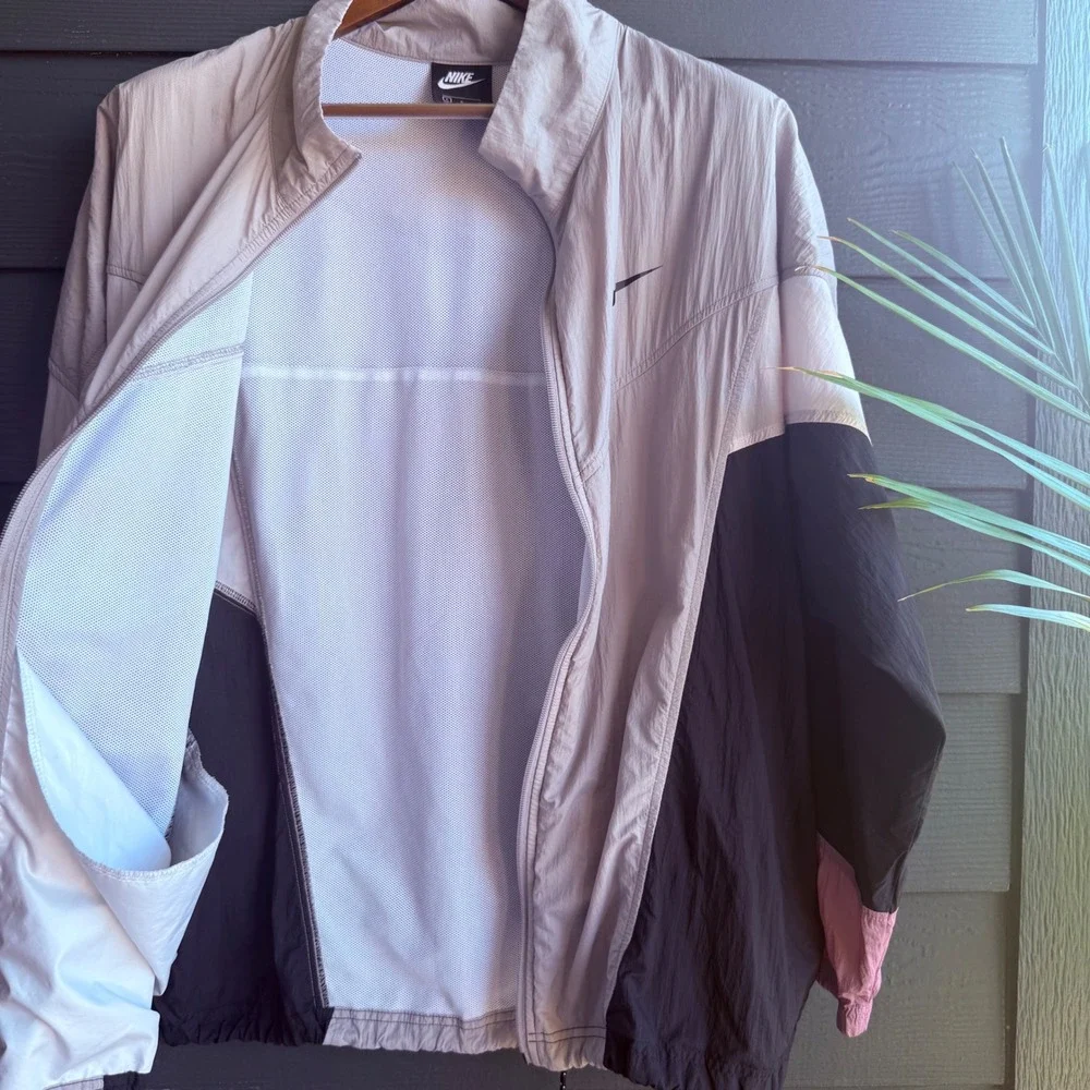 Nike Sportswear‎ Windrunner Jacket Gray Black Pink Full Zip Large Retro